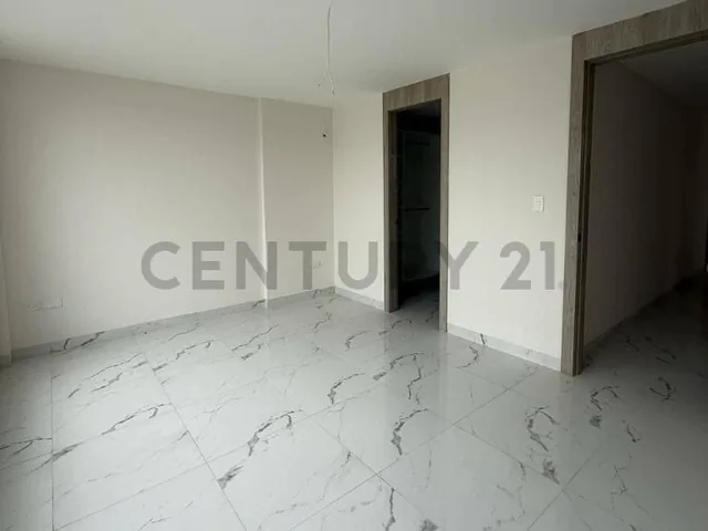 Venta de Casa por Estrenar en Millenium Village, Guayas — imagen 2
