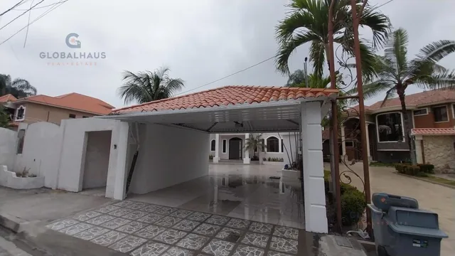 Venta Fde Casa con Vista Al Rio en Urb. Aquamarina con Piscina. m. B, Guayas — imagen 2