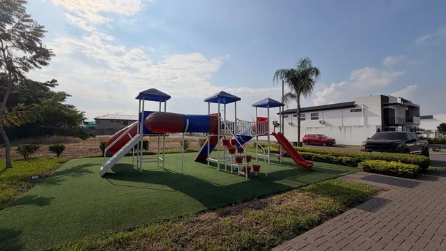Terreno de Oportunidad en Isla Celeste - Etapa Babor, Guayas — imagen 2