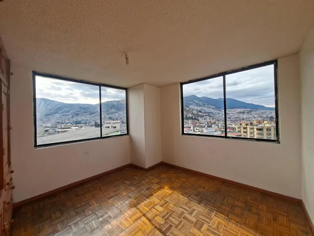Departamento de 126 m² con 3 Dorm. Mas un Estudio en Venta Cerca Al Colegio Montufar — imagen 2