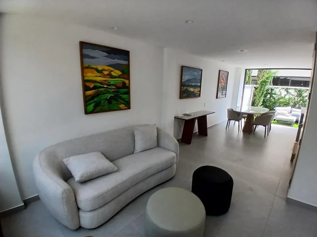 Conjunto Exclusivo de Casas - Sector Hilacril - Tumbaco / Excelentes Amenities — imagen 3