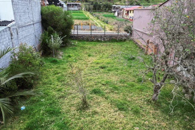 Terreno en Venta Sector Ricaurte, Vía a Ochoa León, Azuay — imagen 2