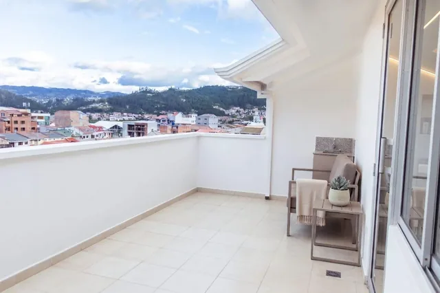 Departamento Duplex de Venta Sector San Blas, Azuay — imagen 3