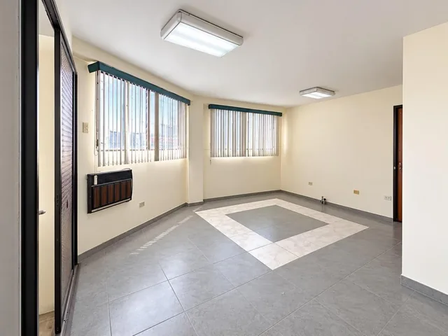 Consultorio en Venta Albomedicos, Guayas — imagen 2