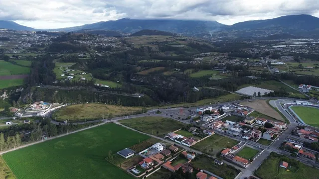 Terreno en Cotacachi, Imbabura — imagen 3