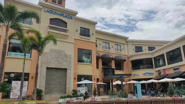 Local Esquinero 48 m² en Venta o Alquiler – Laguna Plaza, Vía a La Costa, Guayas — imagen 4