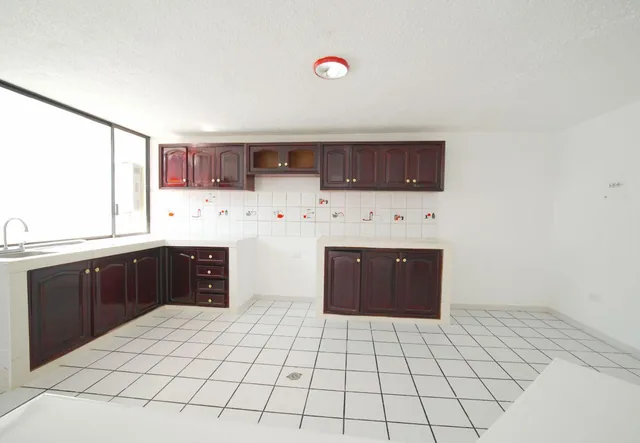 Casa Esquinera en Venta en El Triángulo — imagen 4
