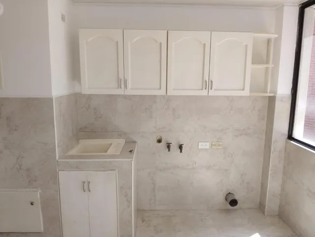 Departamento en Venta de Oportunidad en La González Suarez — imagen 2