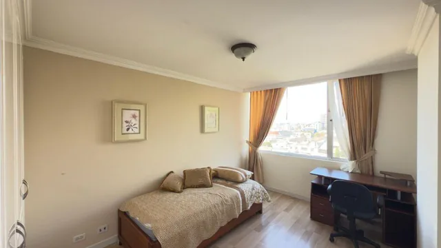 ️ ¡Oportunidad Única! Amplio Dpto de 110 m² en Portugal y Eloy Alfaro - — imagen 2