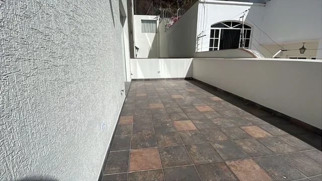 Vendo Departamento Amplio Terraza Balcón Urbanización Miravalle — imagen 4