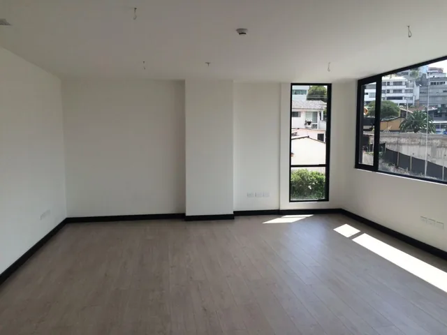Oficina en Venta 51 m² en La Carolina, Edificio Nuevo, Moderno, con Parqueadero y Vista Espectacular — imagen 3