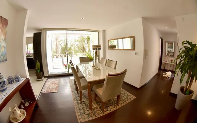 En Venta Estupendo y Muy Cómodo Departamento, 2 Dorm., Dentro de La Urb El Condado, Etapa 3. Provincia de Pichincha — imagen 5