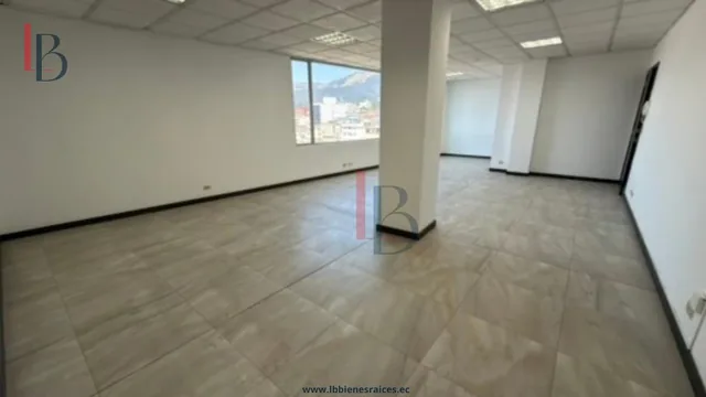 Venta Oficina Comercial 54 m² - Sector Mariana de Jesus (Centro Norte) — imagen 3