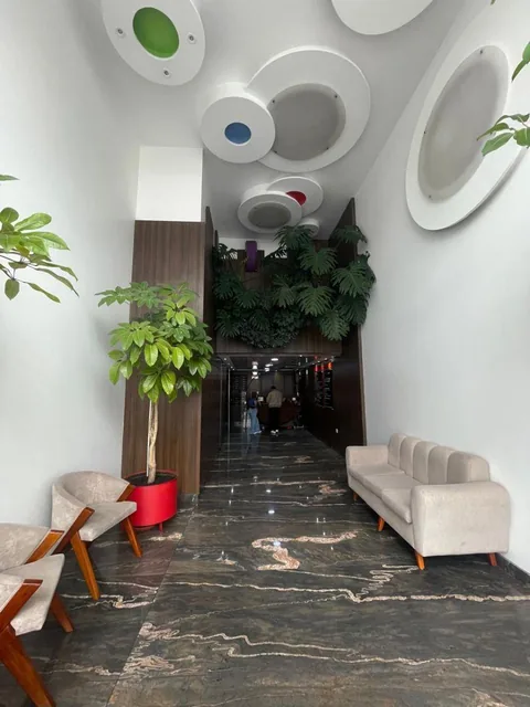 Oficina en Venta – Edificio | Iñaquito — imagen 3