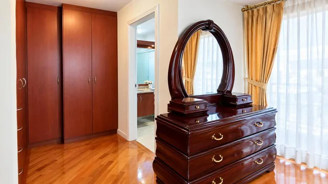 Casa de 315 m² con 3 Dorm. en Venta en Conocoto — imagen 4