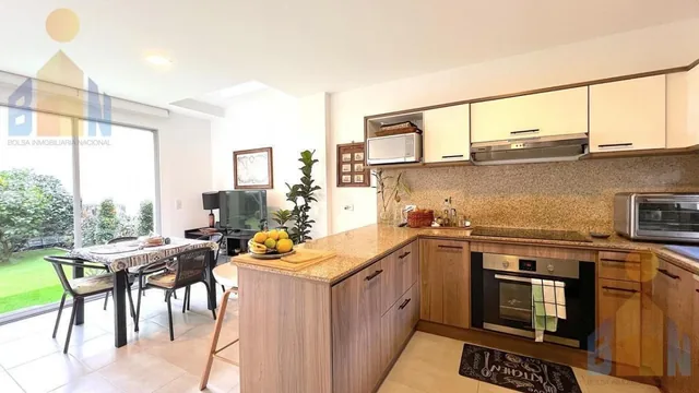 Casa en Venta en Cumbayá, Cerca a La Usfq Dentro de Urbanización Privada — imagen 2