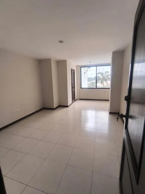 Venta Departamento Lomas de Urdesa, Guayas — imagen 5