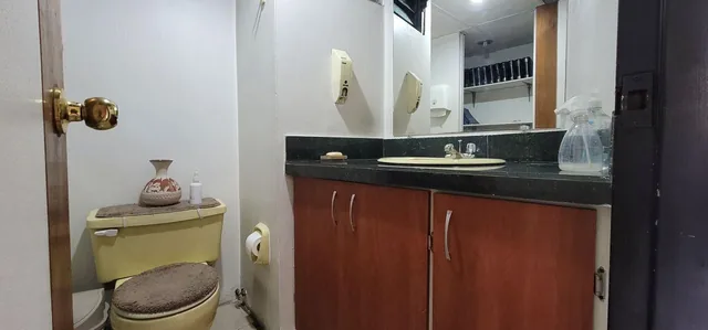 Oficina de 38 m² en Venta en Iñaquito — imagen 5