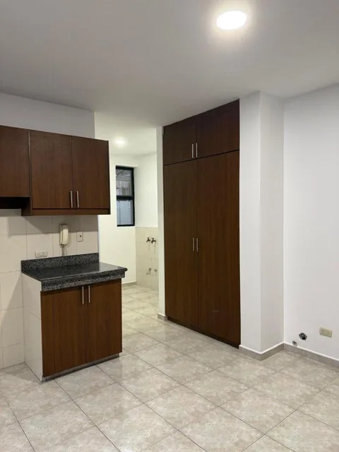 Casa en Venta, Estancias del Rio con 440 m² de Terreno y 3 Habitaciones, Km 10 de La Via Samborondon, Guayas — imagen 5