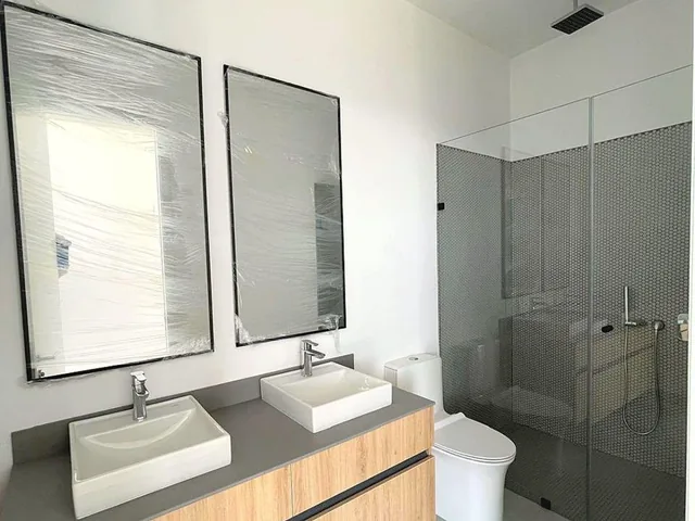 Departamento en Venta 114 m², de Dos Habitaciones, en Iqon La Carolina, Quito — imagen 3