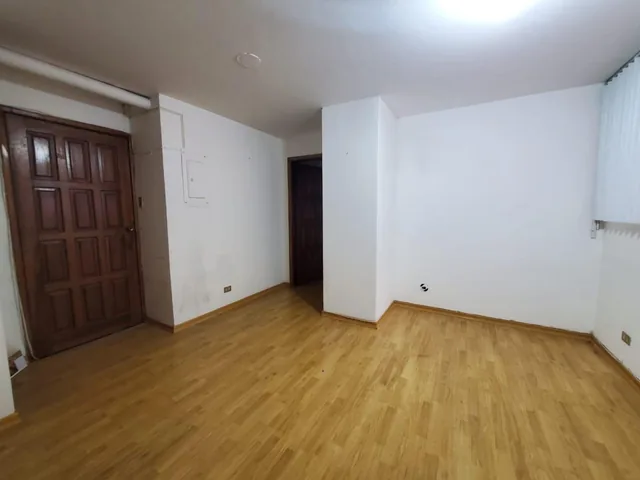 Vendo Oficinas Sector Quito Tenis, Voz Andes — imagen 2