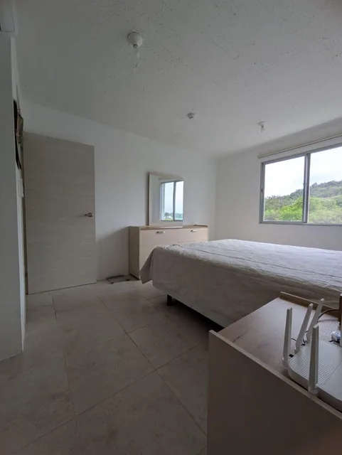 Departamento en Venta | La Joya – Etapa Granate | 3 Dorm. + Parqueo! Mons Garcia, Guayas — imagen 3
