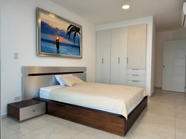 Departamento de 2 Dorm. en Venta en Tonsupa — imagen 5