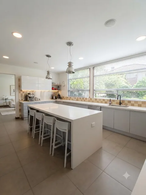 Casa de Venta La Primavera, Cumbaya (Cerca Ruta Viva) 1.400 m² — imagen 4