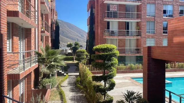 Venta Departamento Balcón Parqueadero Piscina Canchas Carcelen — imagen 5