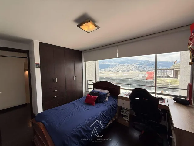 Casa con 3 Dorm. en Venta en Real Audiencia — imagen 2