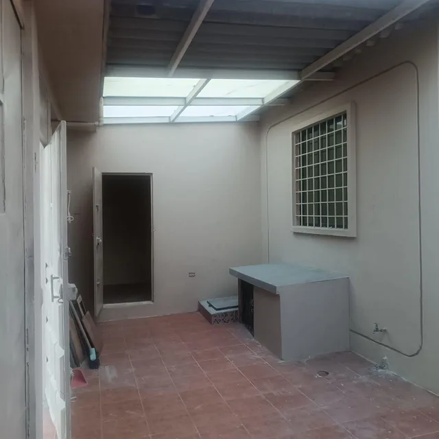 Venta Casa Cerca Al Parque Samanes, Guayas — imagen 4