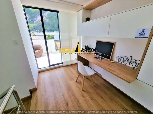 Amplia Casa Doble Altura La Pampa 20 m² — imagen 4