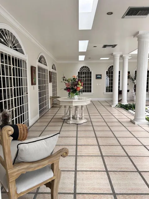 Hermosa Casa en Venta en La Urbanización Puerto Azul, Guayas — imagen 4