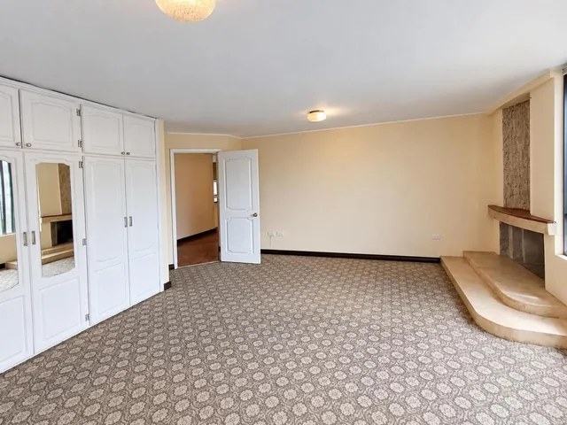 Departamento de 2d Sobre La Av La Prensa en Venta — imagen 5