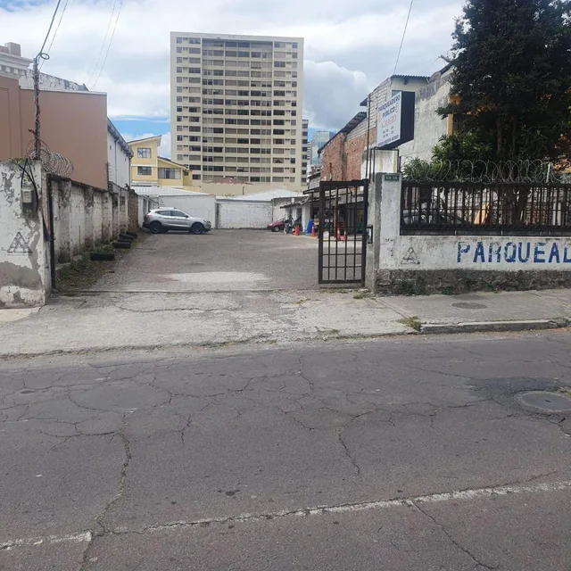 Terreno en Venta. Cerca del Futuro Museo Nacional. Cerca Estacion Metro del Parque La Carolina.12 P — imagen 2