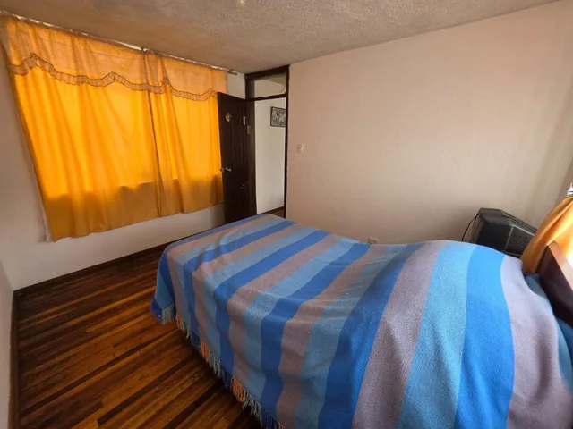 Casa en Venta con Proyección Comercial – El Loreto, Latacunga, Cotopaxi — imagen 2