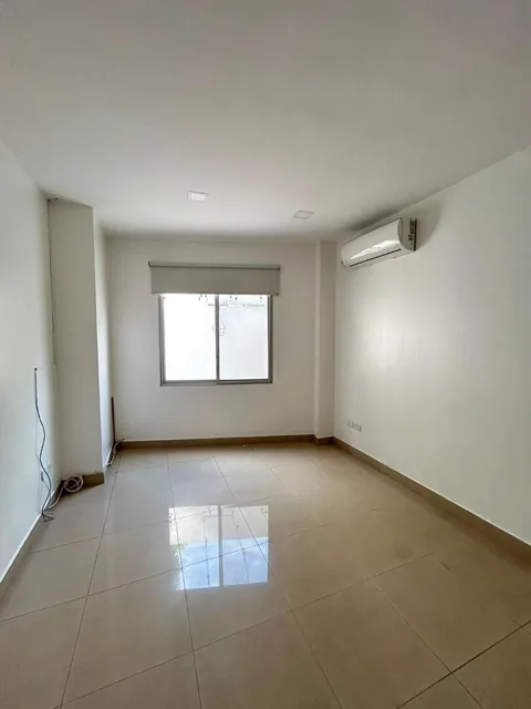 En Venta Departamento Planta Baja en El Km 3 Vía a Samborondón, Guayas — imagen 2