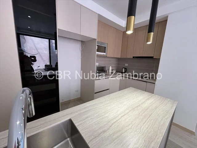 Departamento a Estrenar, 3d con Patio Privado, 2 Parqueaderos y Bodega, Quito Tenis — imagen 2