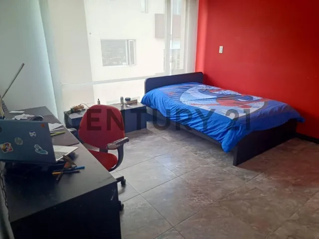 Se Vende Departamento de 4 Dorm. con Vista Espectacular en Cumbayá — imagen 2