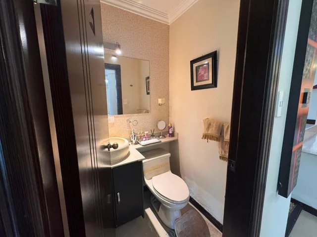Casa de 254 m² con 4 Dorm. en Venta en Los Chillos — imagen 2