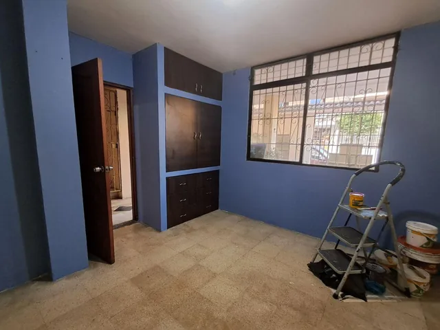 En Venta Departamento en Planta Baja Urdesa Norte, Guayas — imagen 5