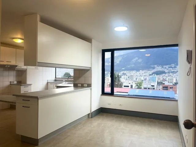 Departamento en González Suárez — imagen 3