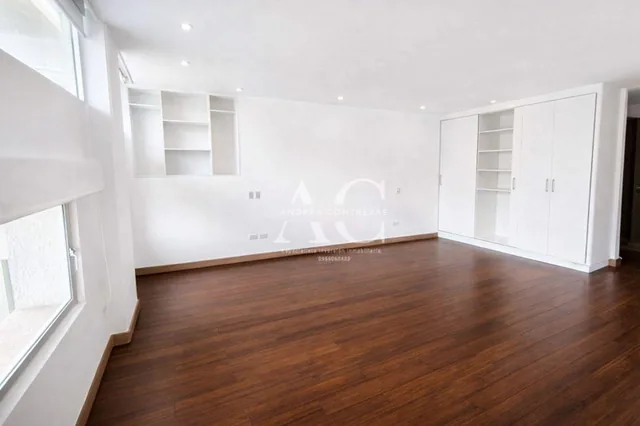 Loft de Lujo con Patio y Linea Blanca en Zona Exclusiva — imagen 4
