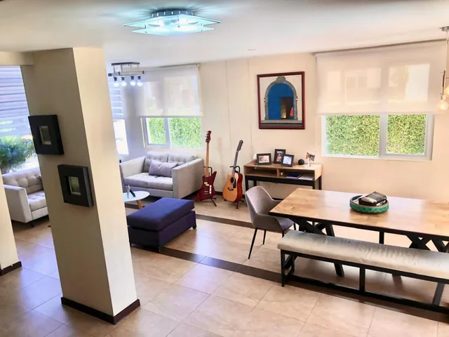 Hermosa Casa de Venta en Conjunto Privado Cumbaya — imagen 4