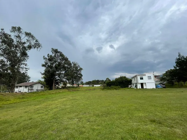 Terreno de 1881 m² en Venta en Puembo con Áreas Verdes — imagen 3
