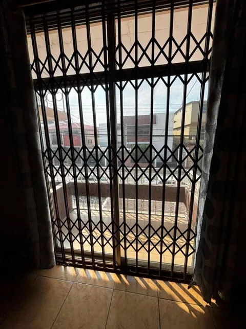 En Venta: Casa de 3 Dorm. Cdla. La Garzota, Guayas — imagen 4