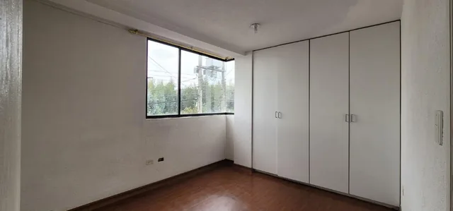 Departamento de 3 Habitaciones en Venta, Sector El Edén — imagen 3