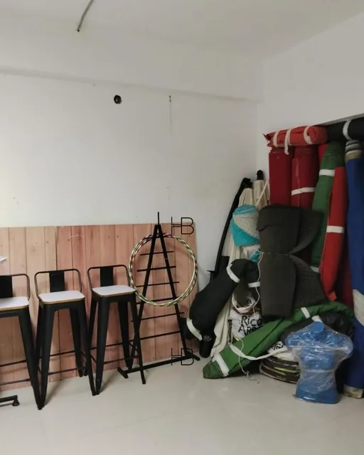Se Vende Propiedad Comercial de 2 Plantas Remodelada en Urdesa Central, Guayas — imagen 4