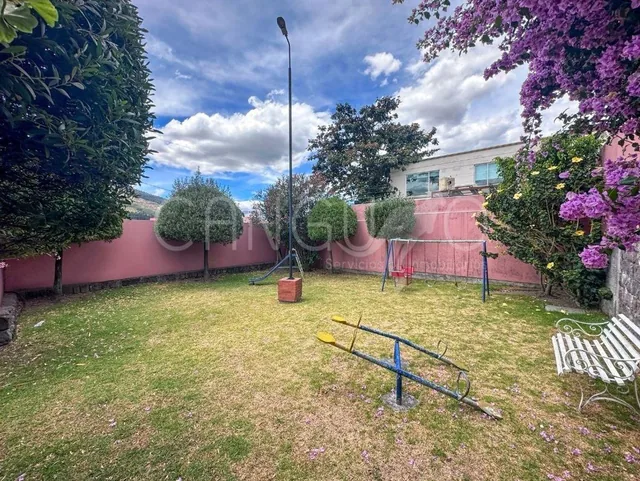 Casa con 4 Dorm. de Venta en La Armenia — imagen 5