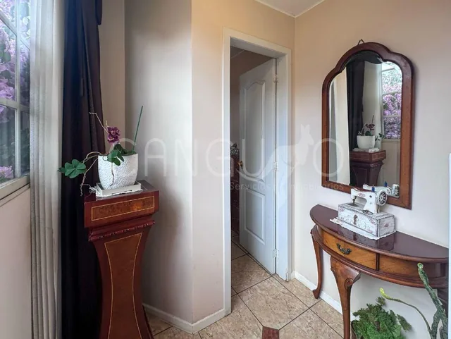 Casa con 4 Dorm. de Venta en La Armenia — imagen 2